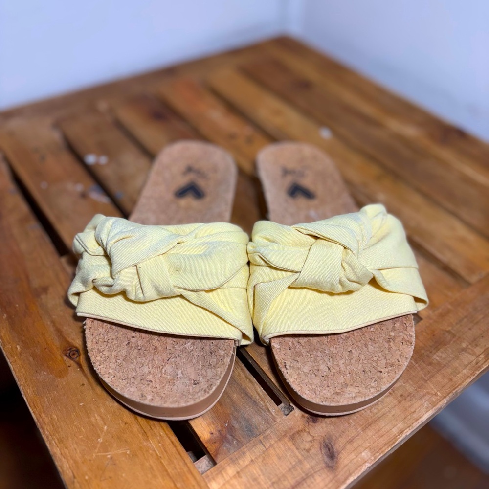 Reef Bow Front Cork Sandals